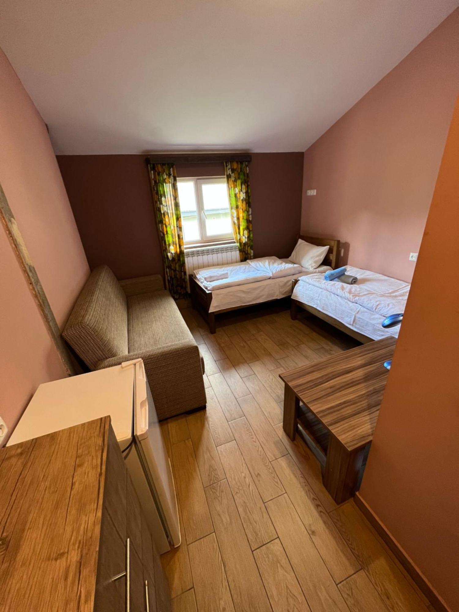 Guest House 15 Kazbegi Esterno foto